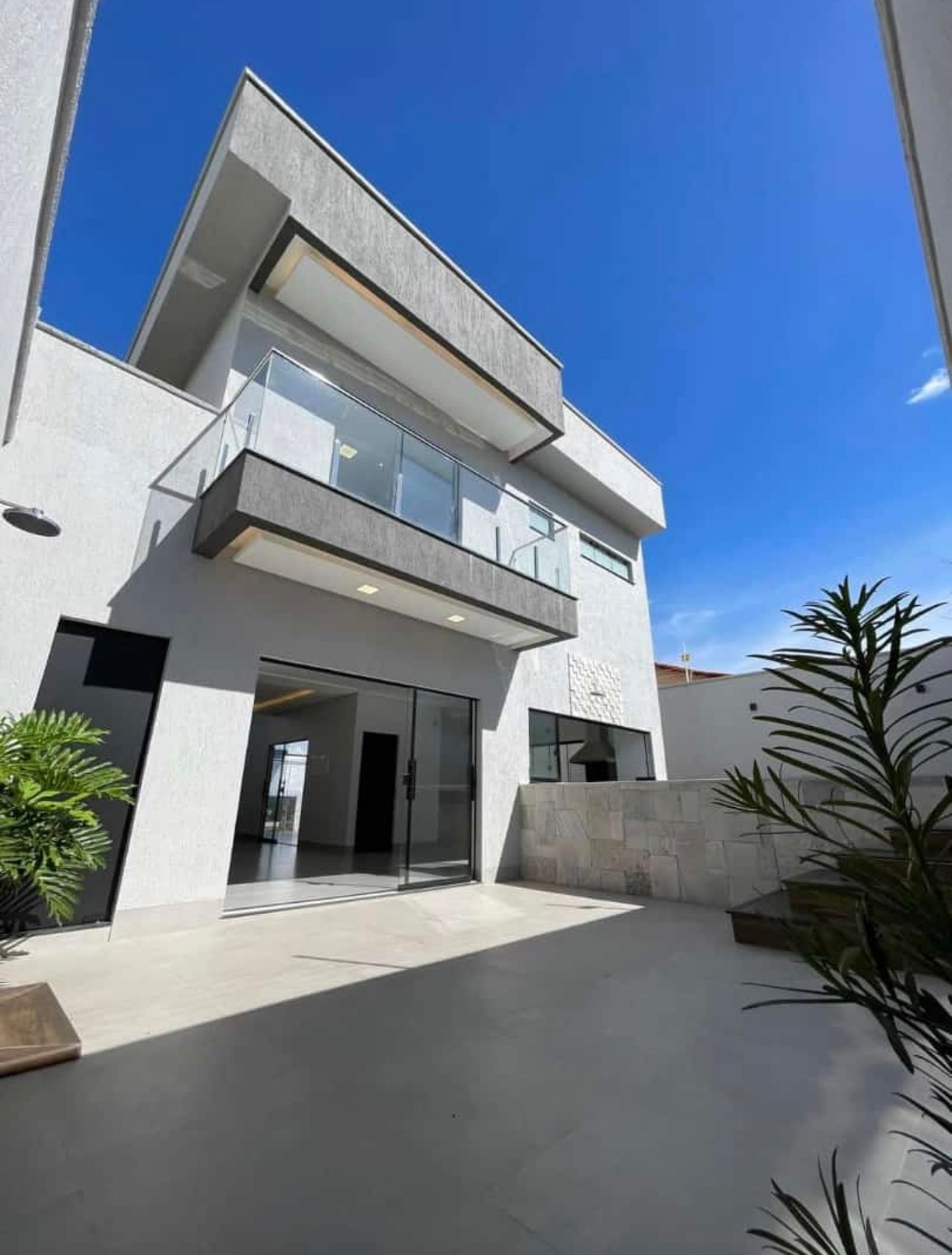 Sobrado Residencial Monte Cristo - Trindade-Go.