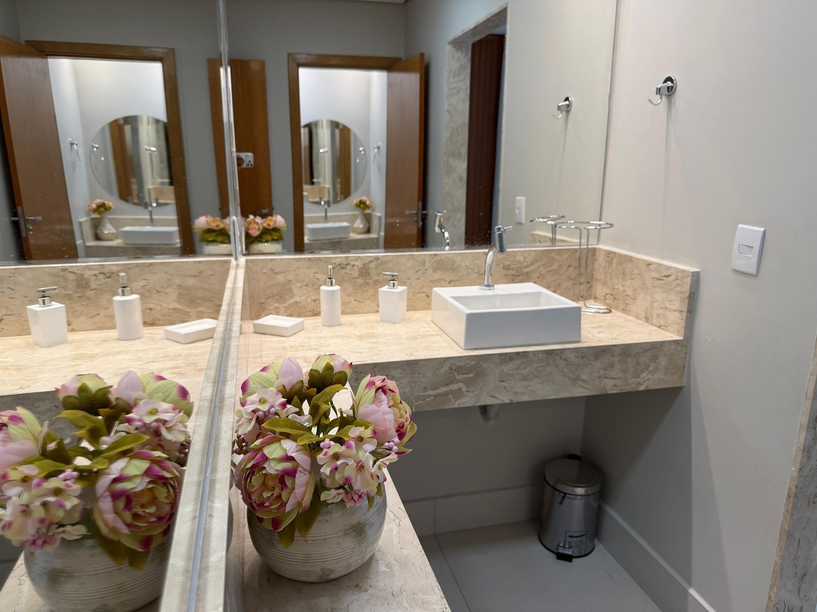APARTAMENTO SETOR OESTE