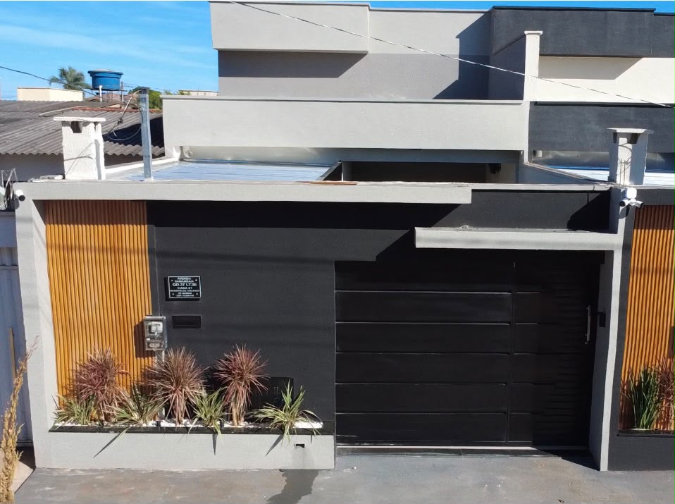 Casa Av samambaia  residencial Orlando de Morais