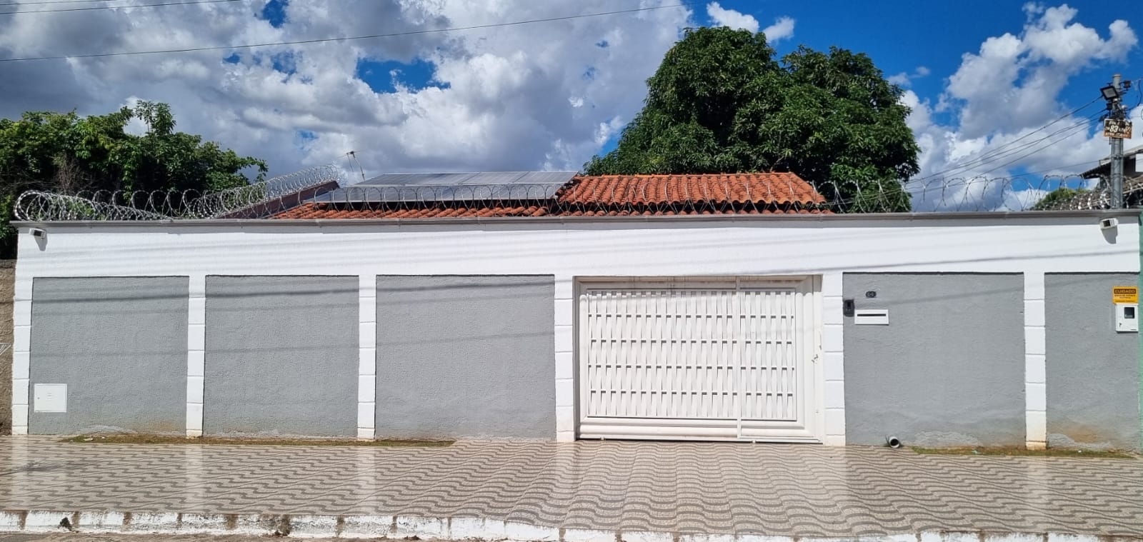 CASA RESIDENCIAL ITAIPU
