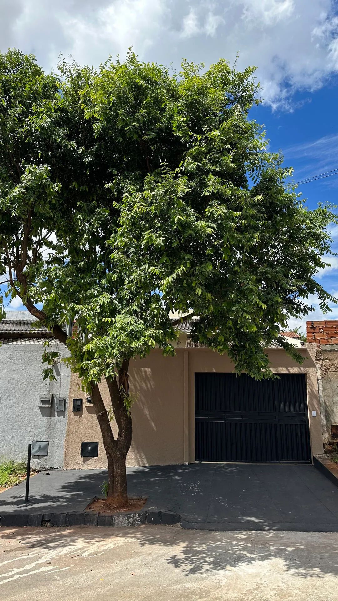 Imóvel para venda tem 73 metros quadrados com 2 quartos em Residencial Forteville - Goiânia - GO