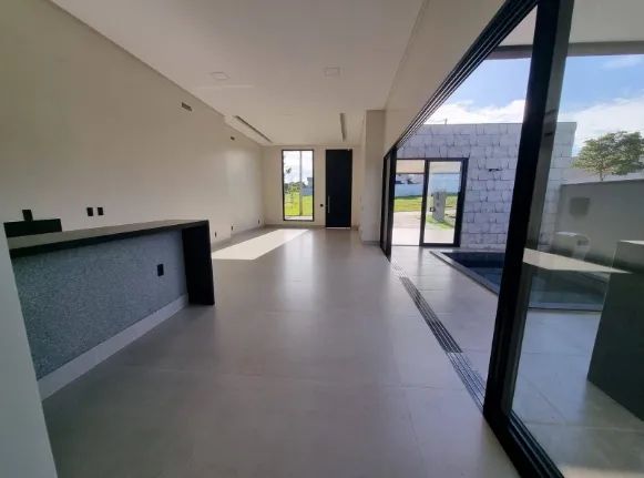 Imóvel para venda possui 171 metros quadrados com 3 quartos