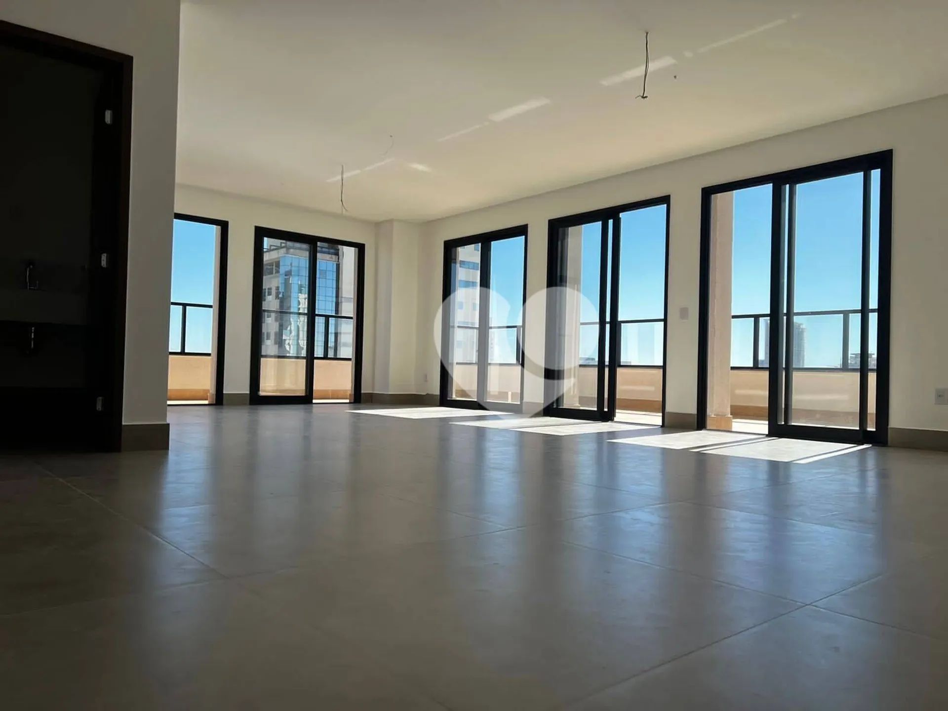 Blanc 3 Suites altíssimo padrao venda