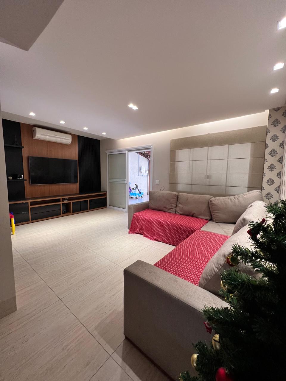 Vende - Sobrado - no setor Jaó