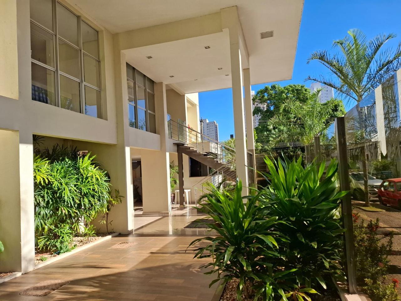 Baixo Bueno - 03 Suítes Excelente Localização