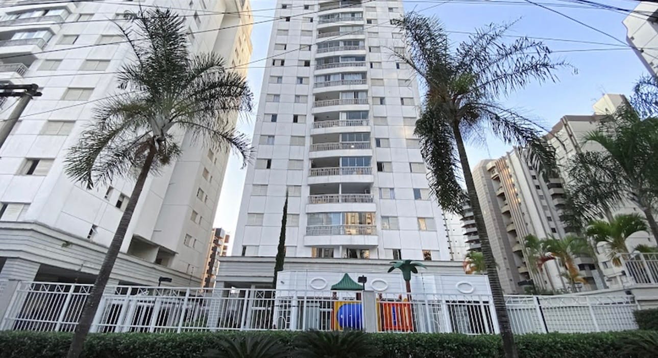 Apartamento 2Q com 1 Suíte Setor Bueno (Andar alto ,Nascente) 2 vagas de garagem