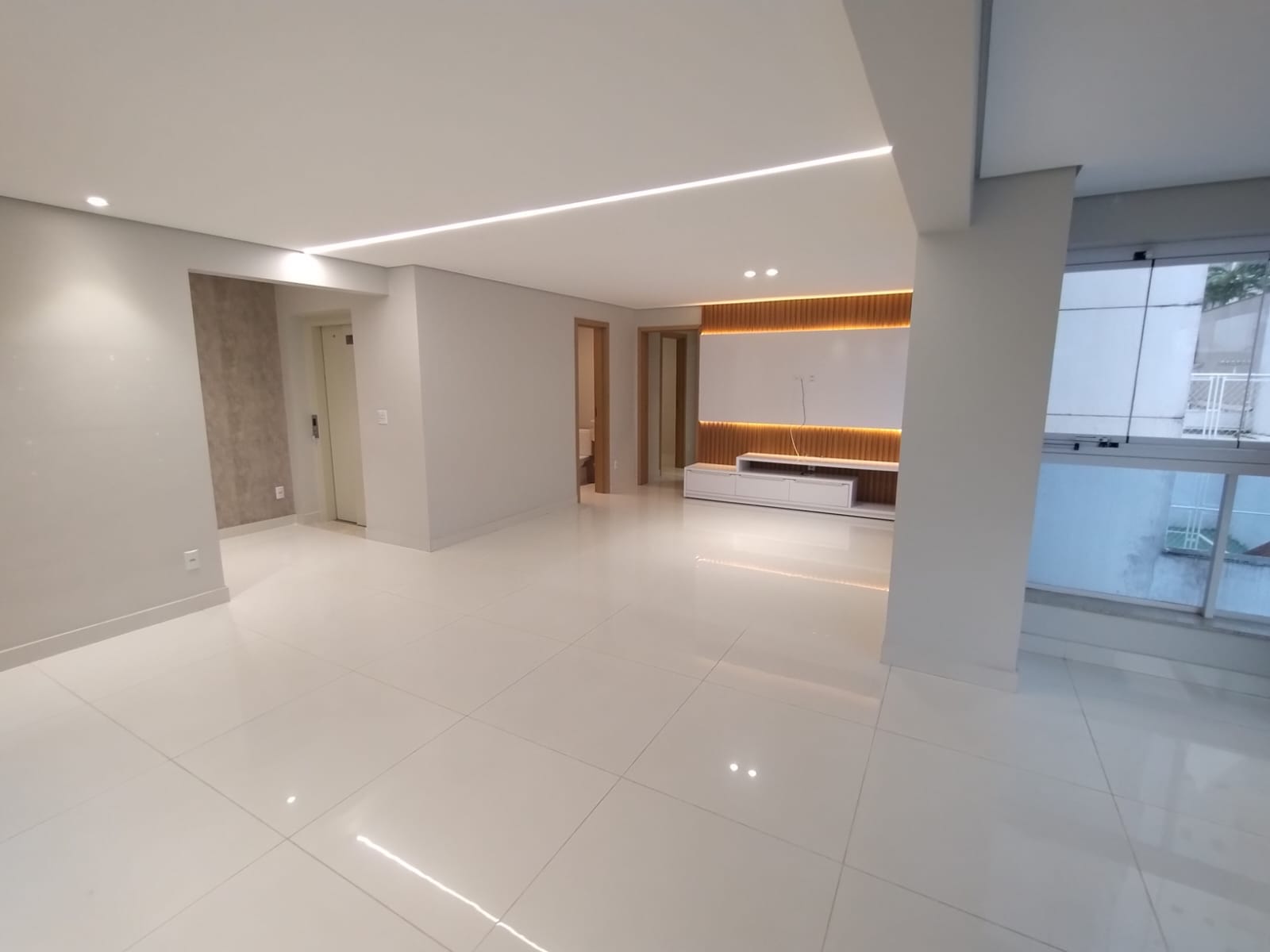 Excelente opção para quem busca exclusividade em frente a Praça das Artes!