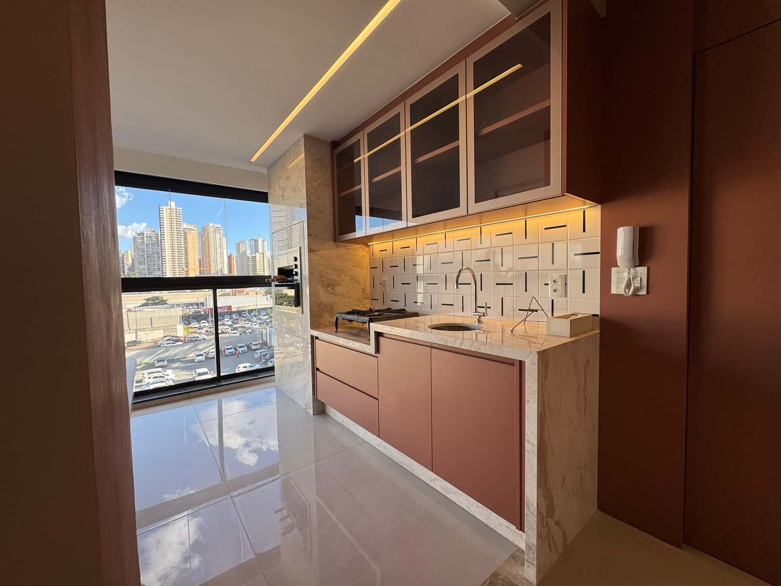 venda de Apartamento mobiliado de Frente ao Goiania Shopping