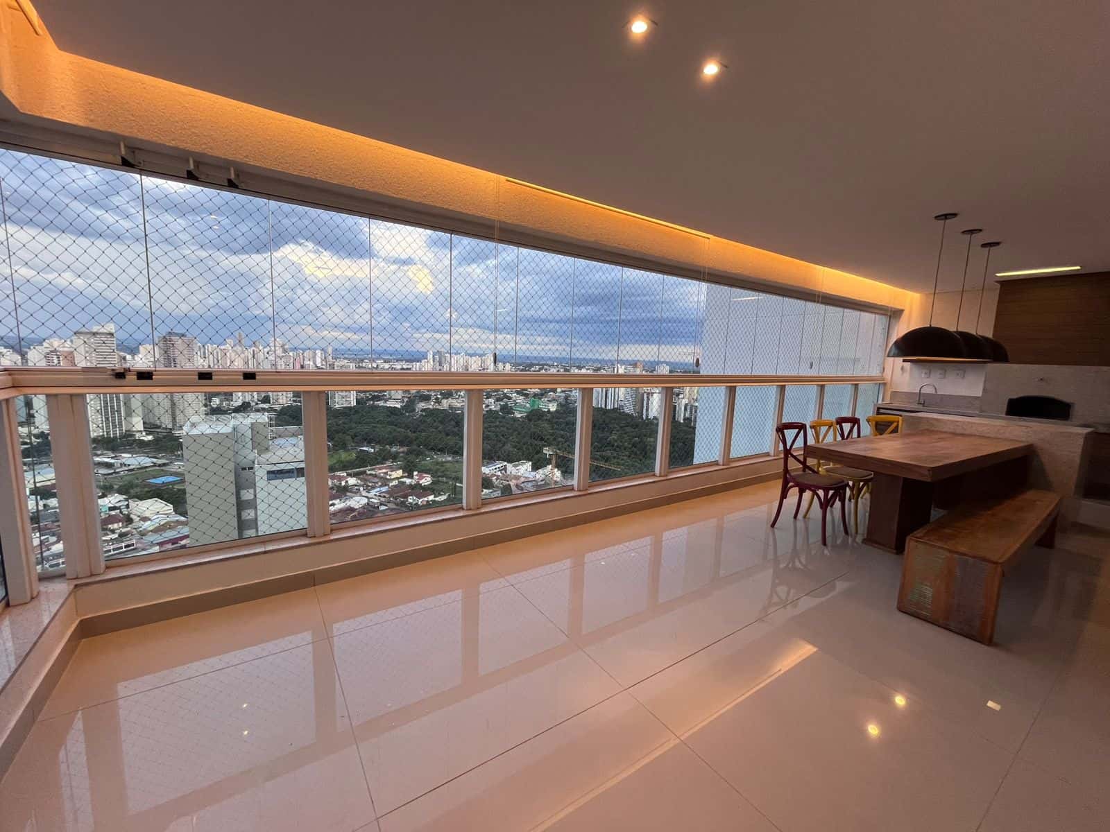 Apartamento Alto Padrão 140m² - 3 suítes - Reserva Marista