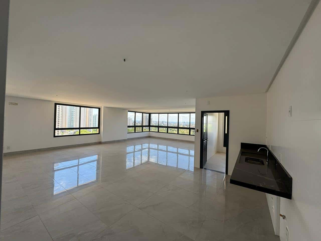 Apartamento no Jardim Goiás Residencial Infinit Flamboyant Residence 4 suítes 4 suite hidromassagem e duas cubas