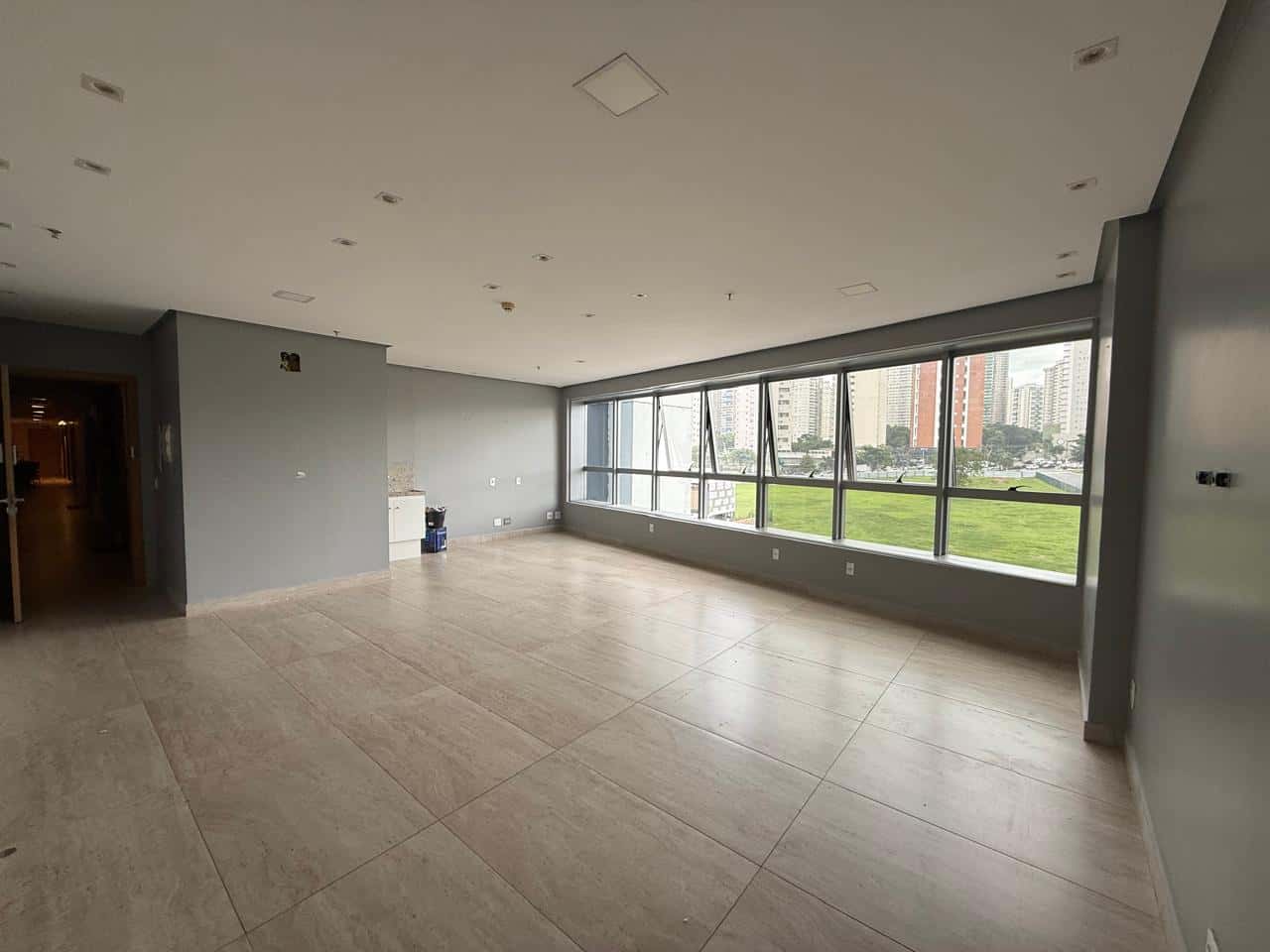 SALA COMERCIAL EDIFICIO JK NEW CONCEPT