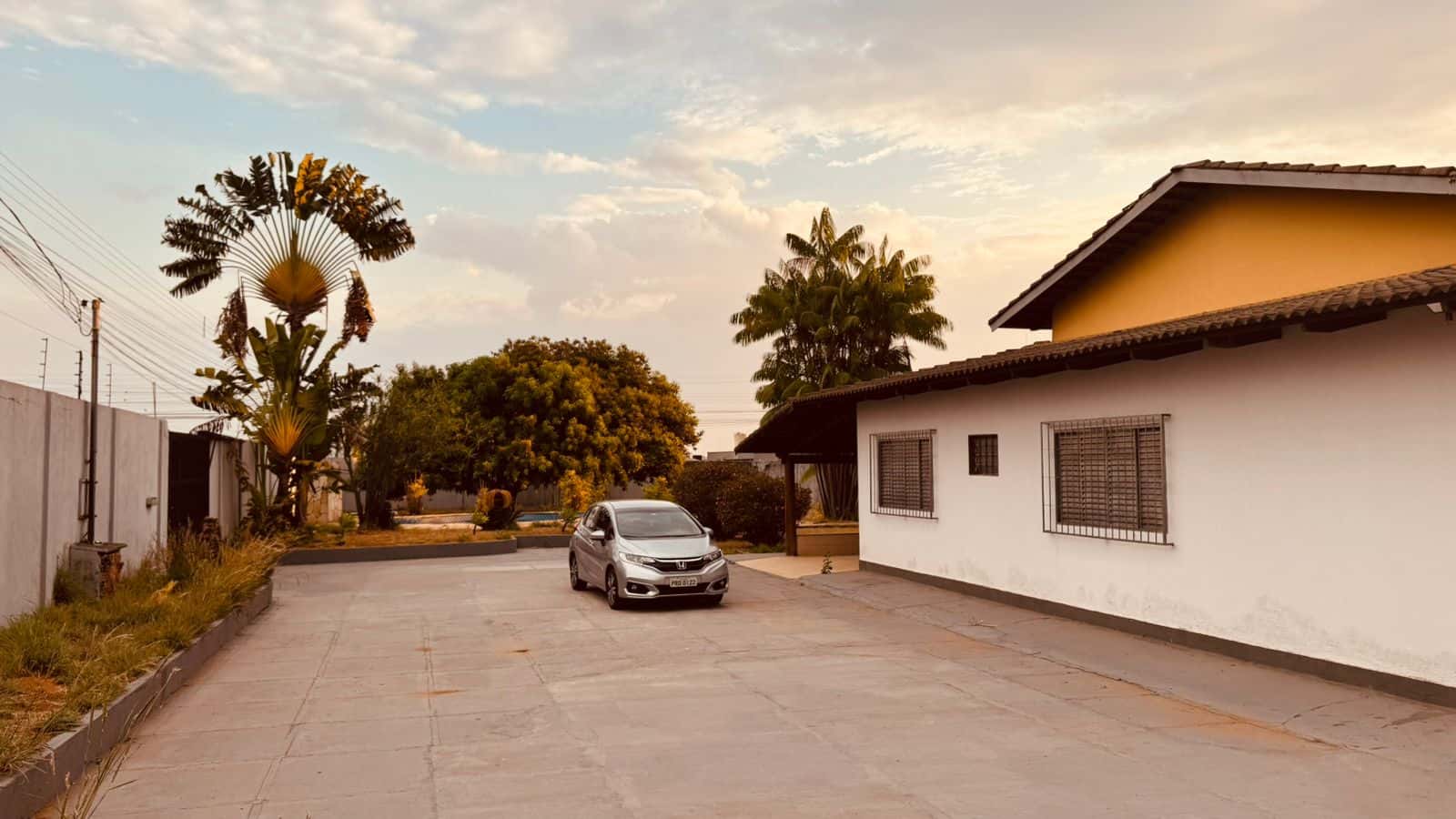 CHÁCARA - LOTE/TERRENO CABEÇA DE QUADRA - EXCELENTE LOCALIZAÇÃO