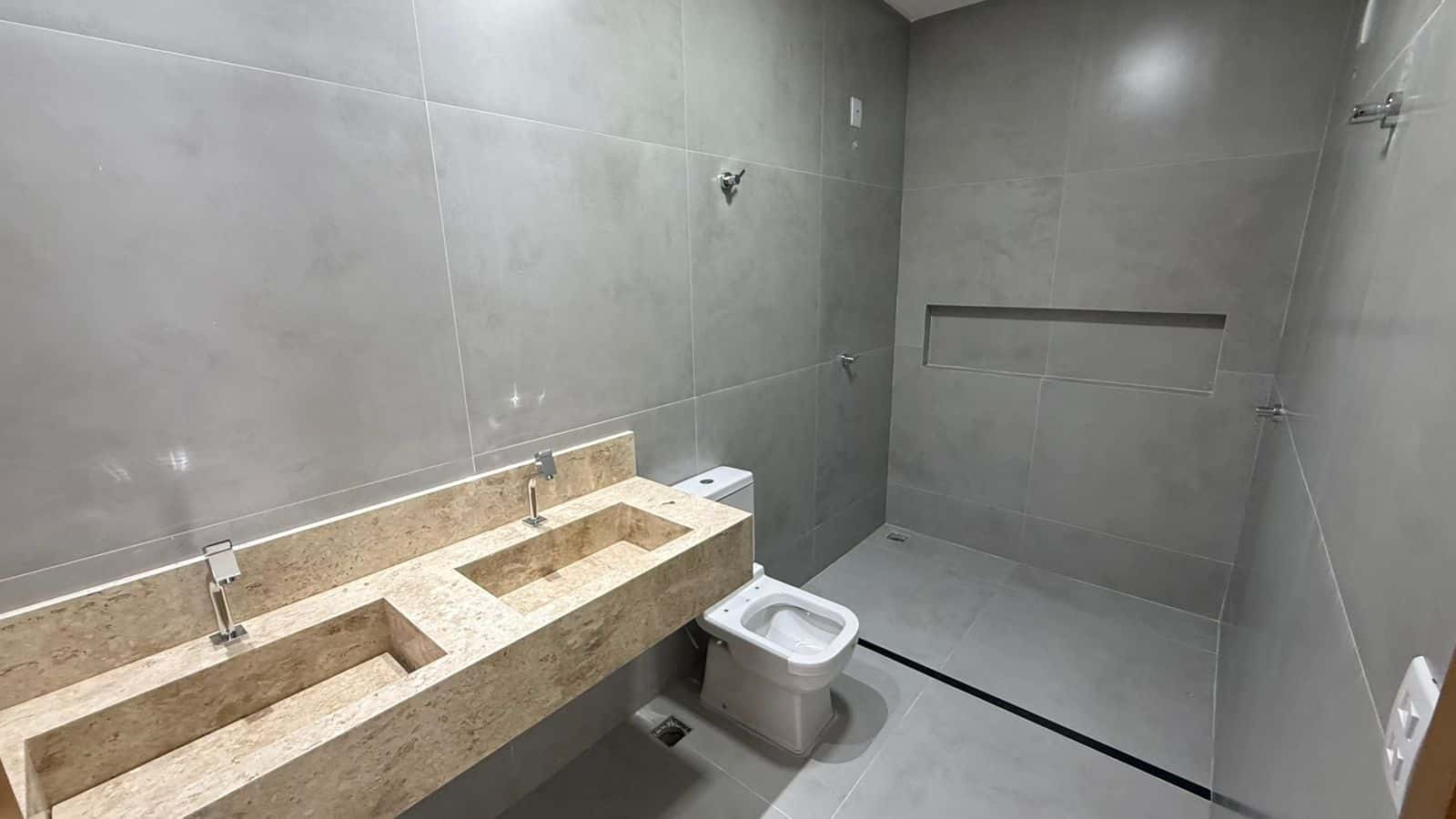 Casa térrea jardim atlântico