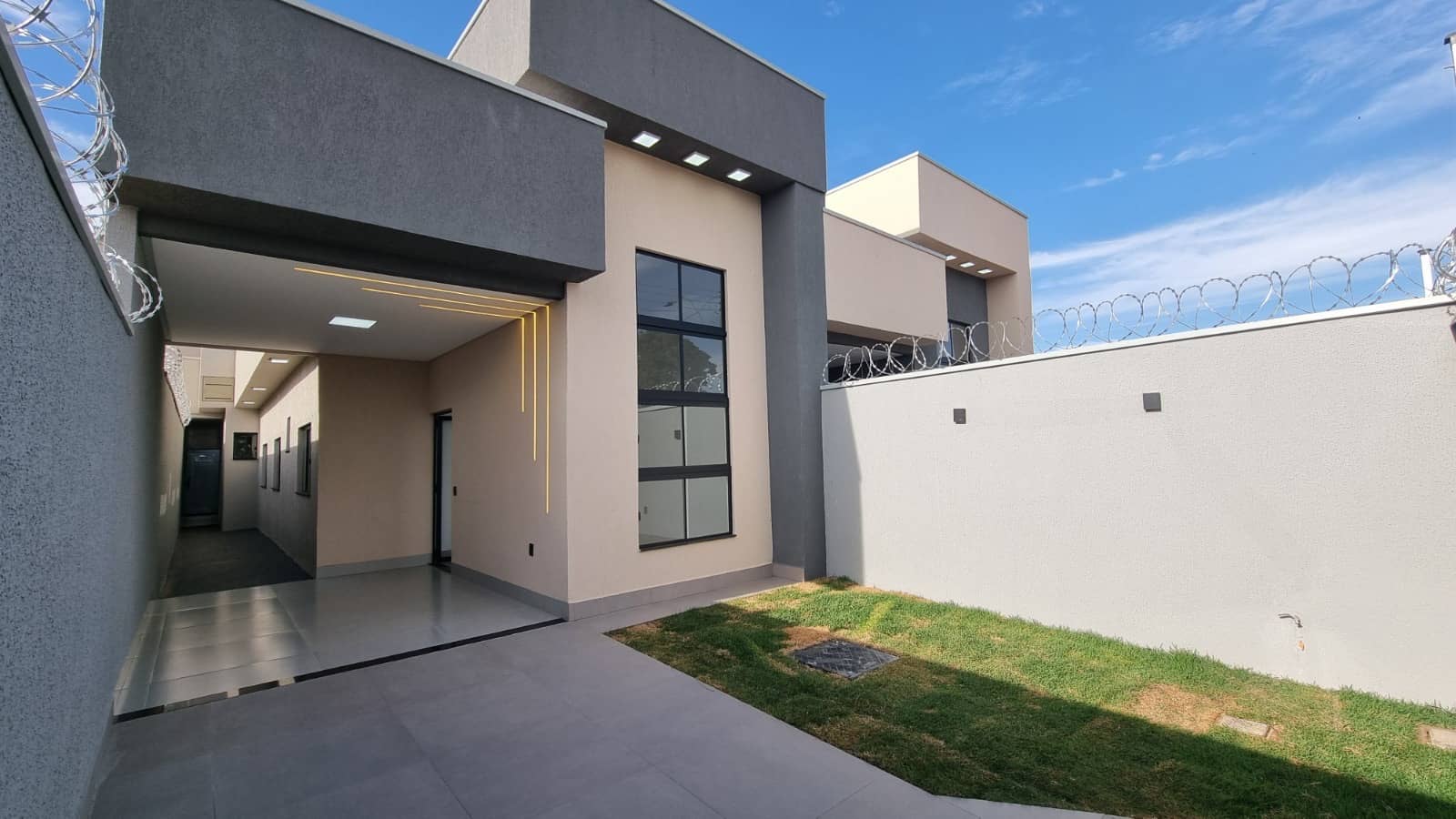 Casa no Dom Rafael - Goiânia/GO 3 Quartos, sendo 1 Suíte + 1 Lavabo