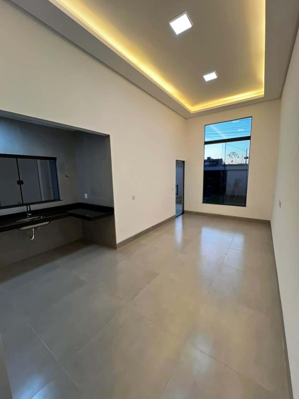 Casa 3 Quartos com Suíte e Churrasqueira no Jardim Himalaia – Aceita Financiamento