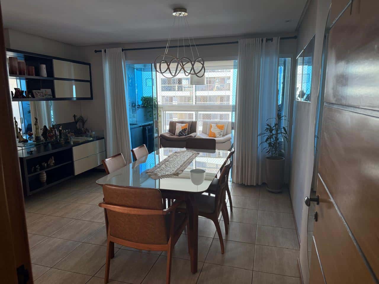 Apartamento à venda no Bueno Ed Marina Azul