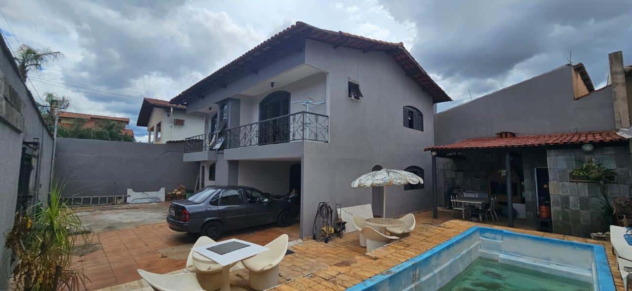 Sobrado .Sol Nascente.