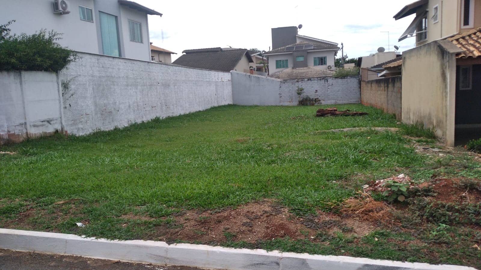 Lote Condominio Portal do Sol I