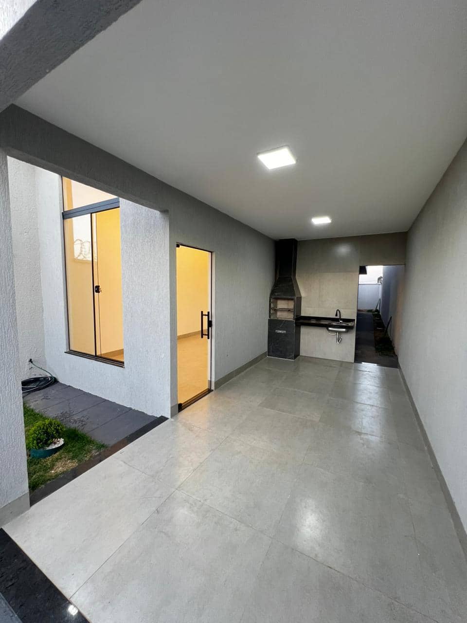 Casa 3 Quartos com Suíte e Churrasqueira no Jardim Himalaia – Aceita Financiamento