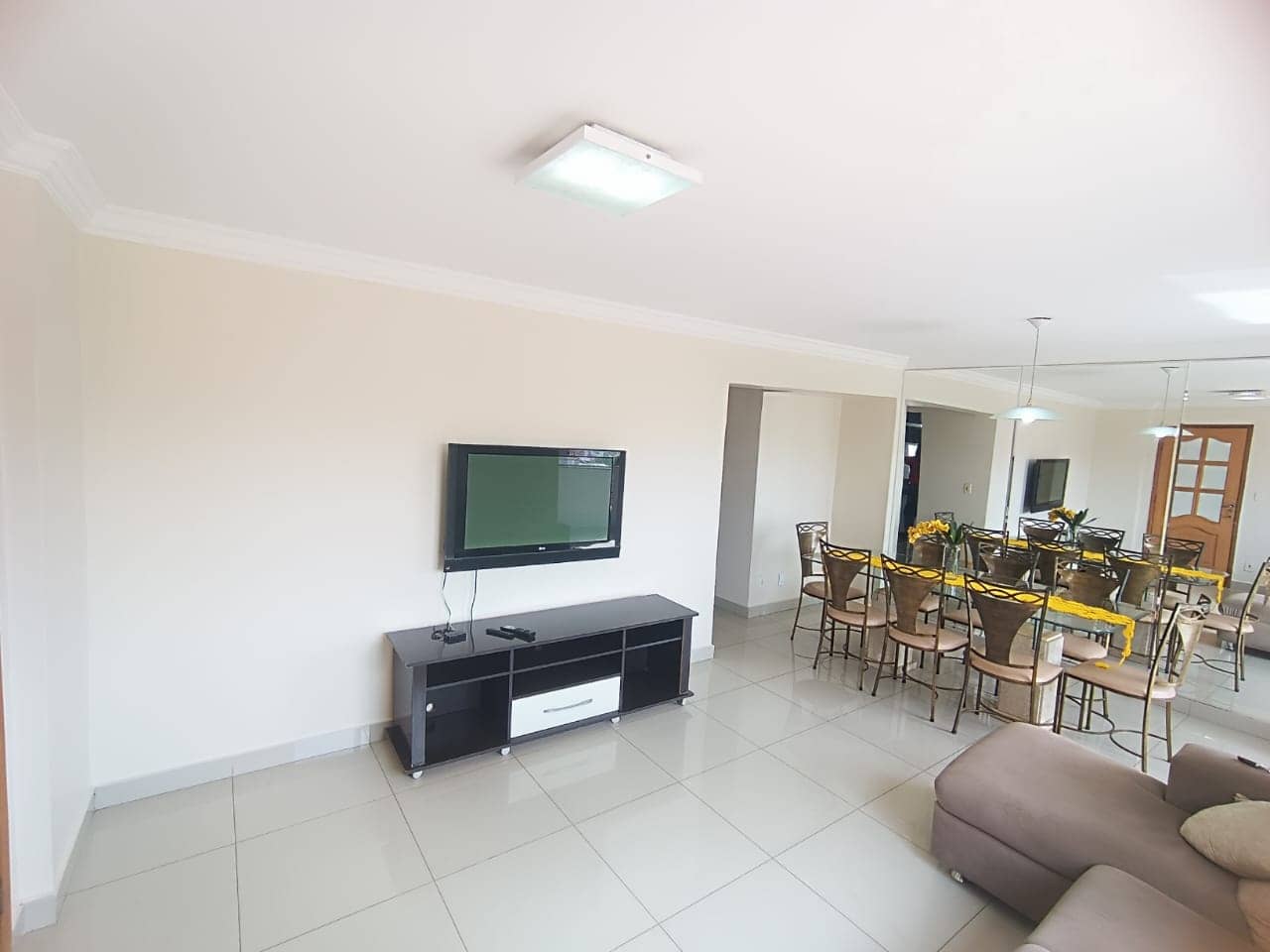 Apartamento com 3 dormitórios para alugar, 112 m² - Residencial Santos Dumond - Setor Aeroporto - Goiânia/GO
