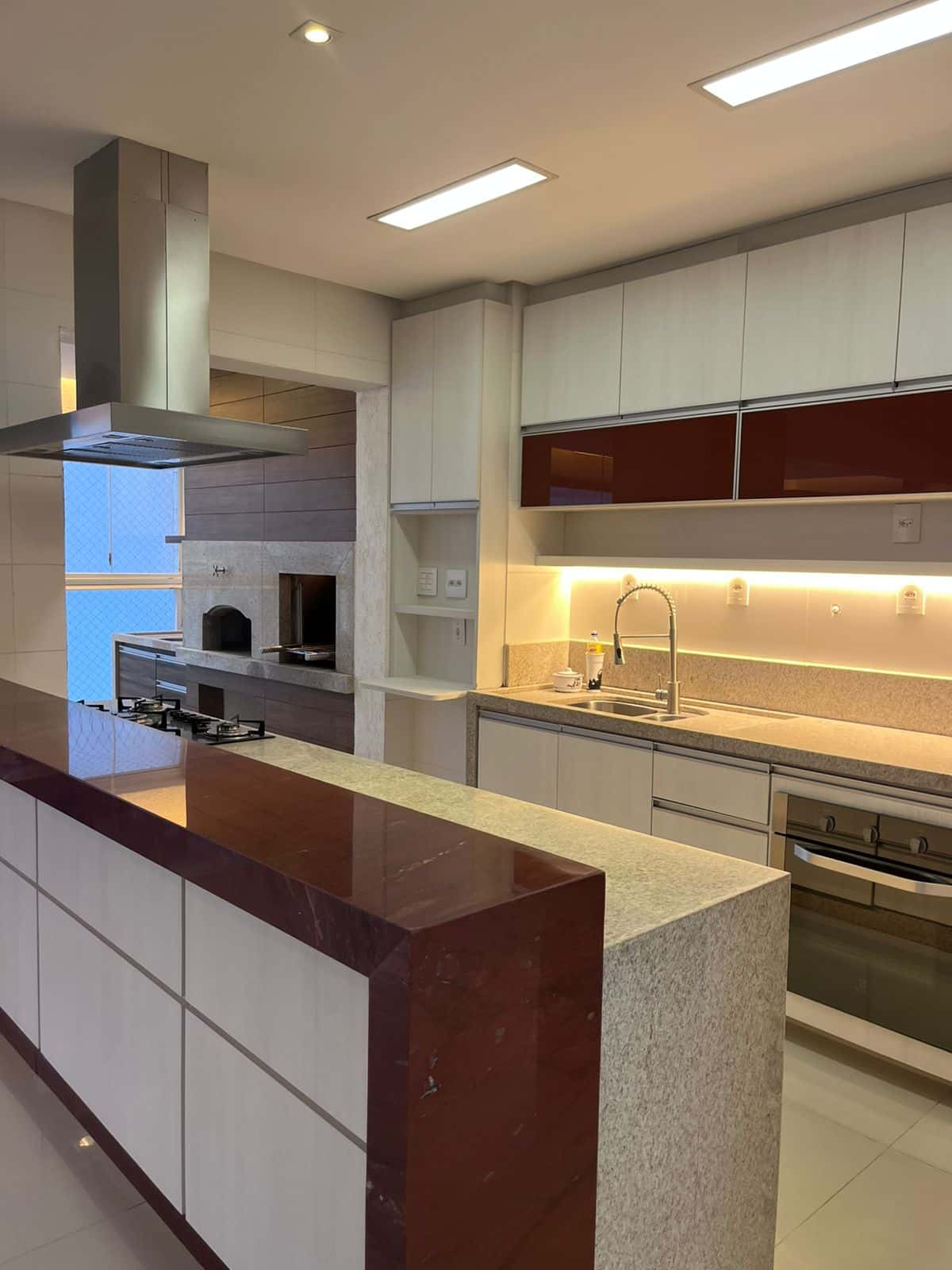 Apartamento Alto Padrão 140m² - 3 suítes - Reserva Marista