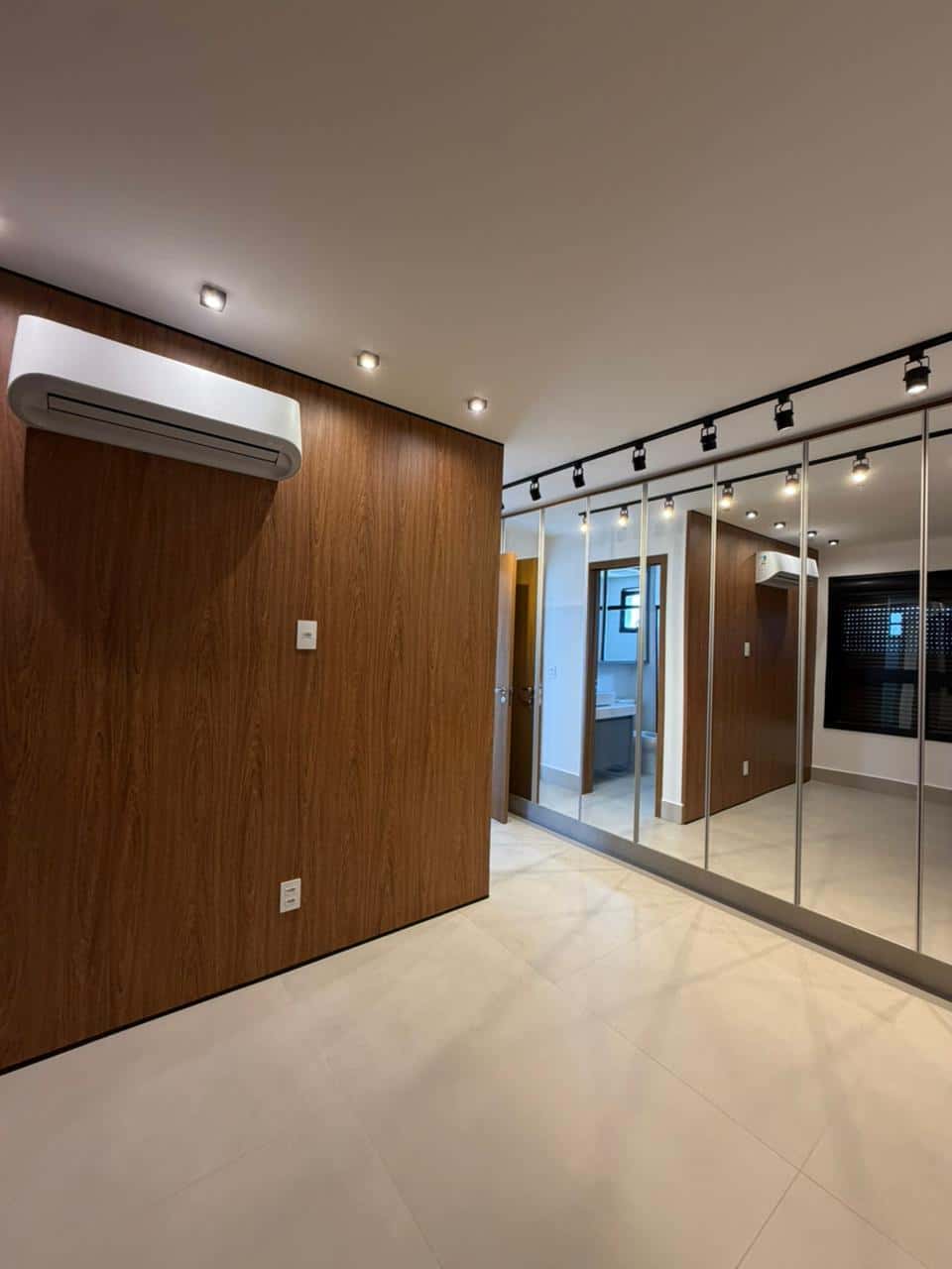 Apartamento com 1 dormitório para alugar, 44 m² - Moove Home - Setor Bueno - Goiânia/GO