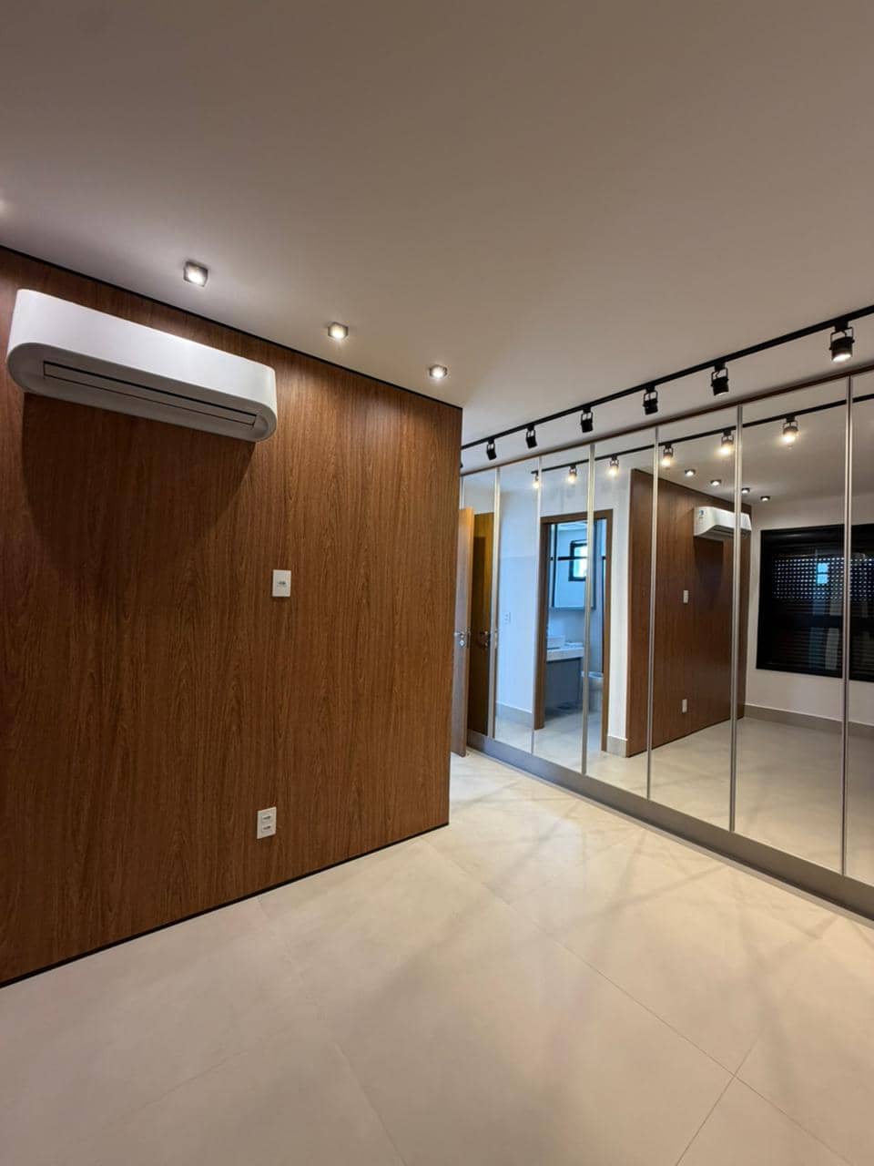 Apartamento com 1 dormitório para alugar, 44 m² - Moove Home - Setor Bueno - Goiânia/GO