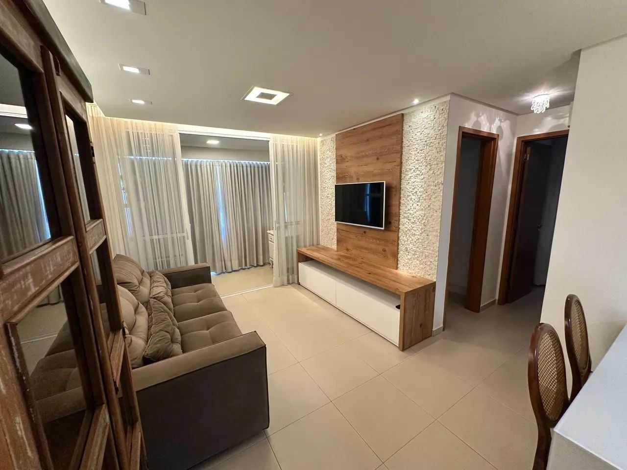 Apartamento 2 quartos mobiliado edifício New Wave setor bueno