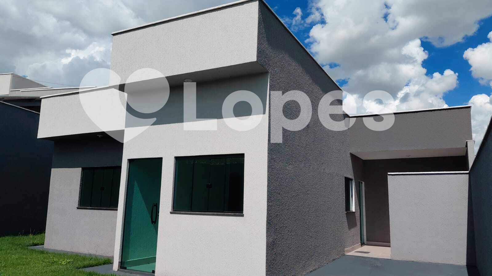 Casa 2 Quartos à Venda no Residencial Tuzimoto –Próxima ao Supermercado Mendanha