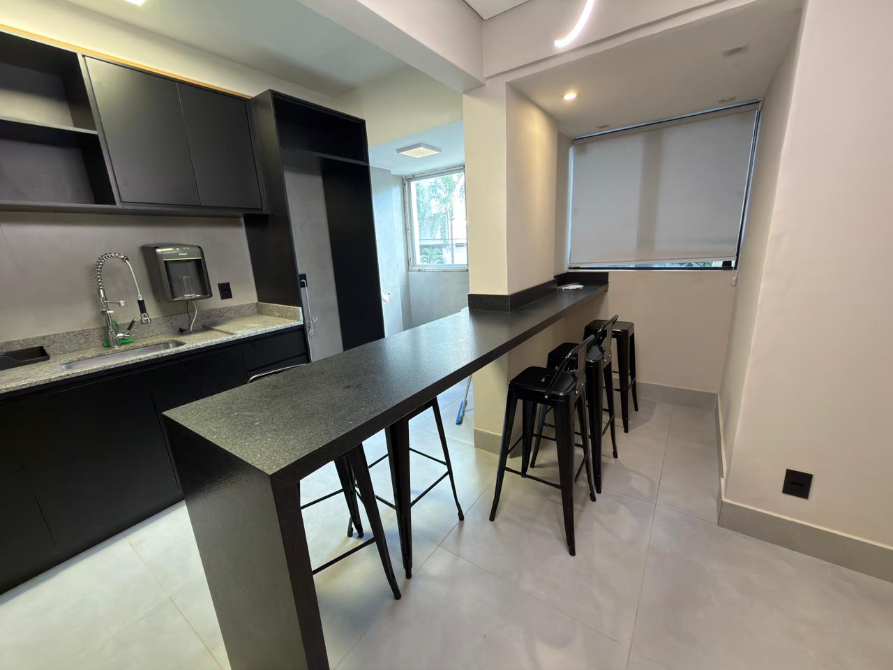 Apartamento 3 Quartos Semi-Mobiliado | Jardim Goiás | 71m²