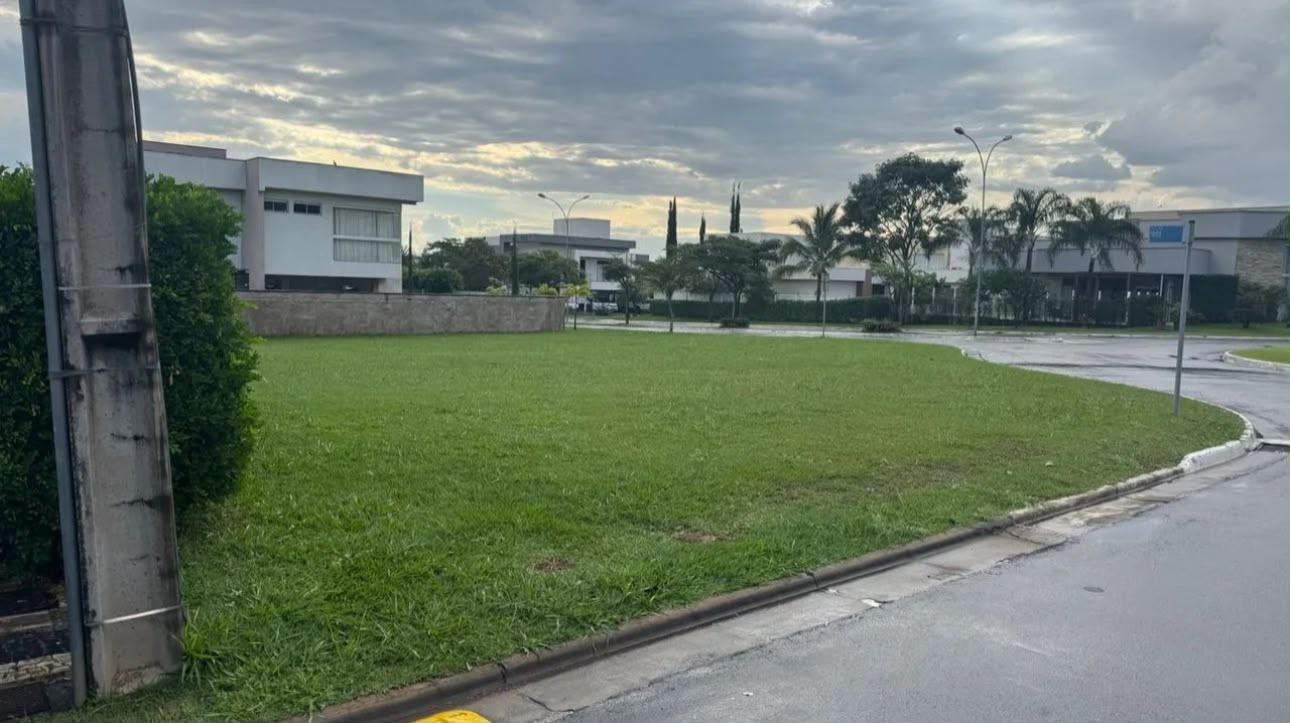Jardins Lisboa Lote à venda de Esquina | 618 m² de Exclusividade – Goiânia