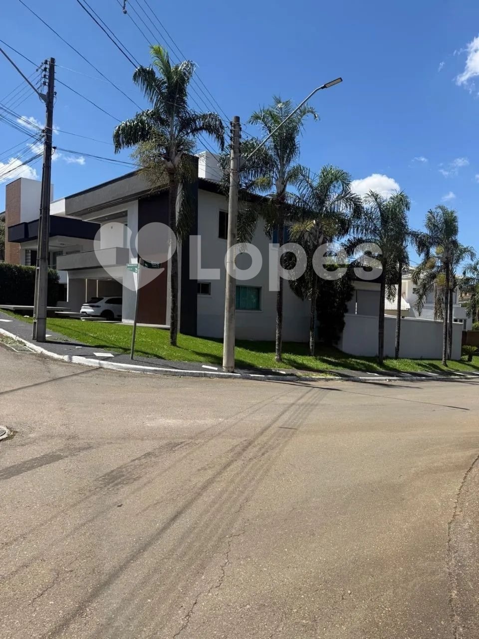 Sobrado 4 Suítes no Jardins Mônaco, Próxima ao Buriti Shopping, Aparecida de Goiânia