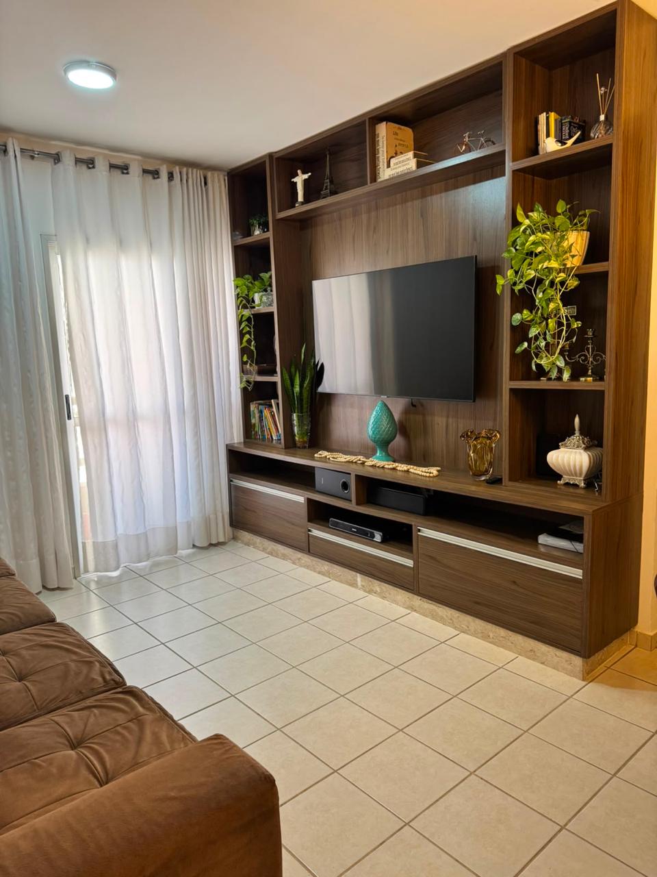 Apartamento 3 Quartos – 74 m² | Nascente | Mobiliado