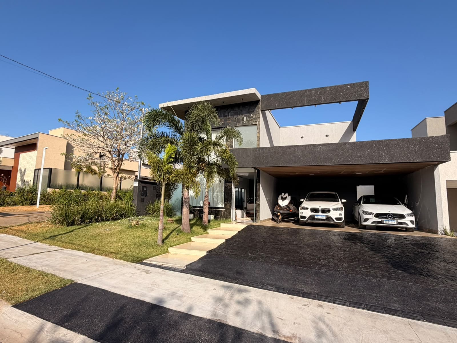 CASA PARQVILLE PINHEIROS – OPORTUNIDADE -CONDOMINIO FECHADO - APARECIDA DE GOIÂNIA