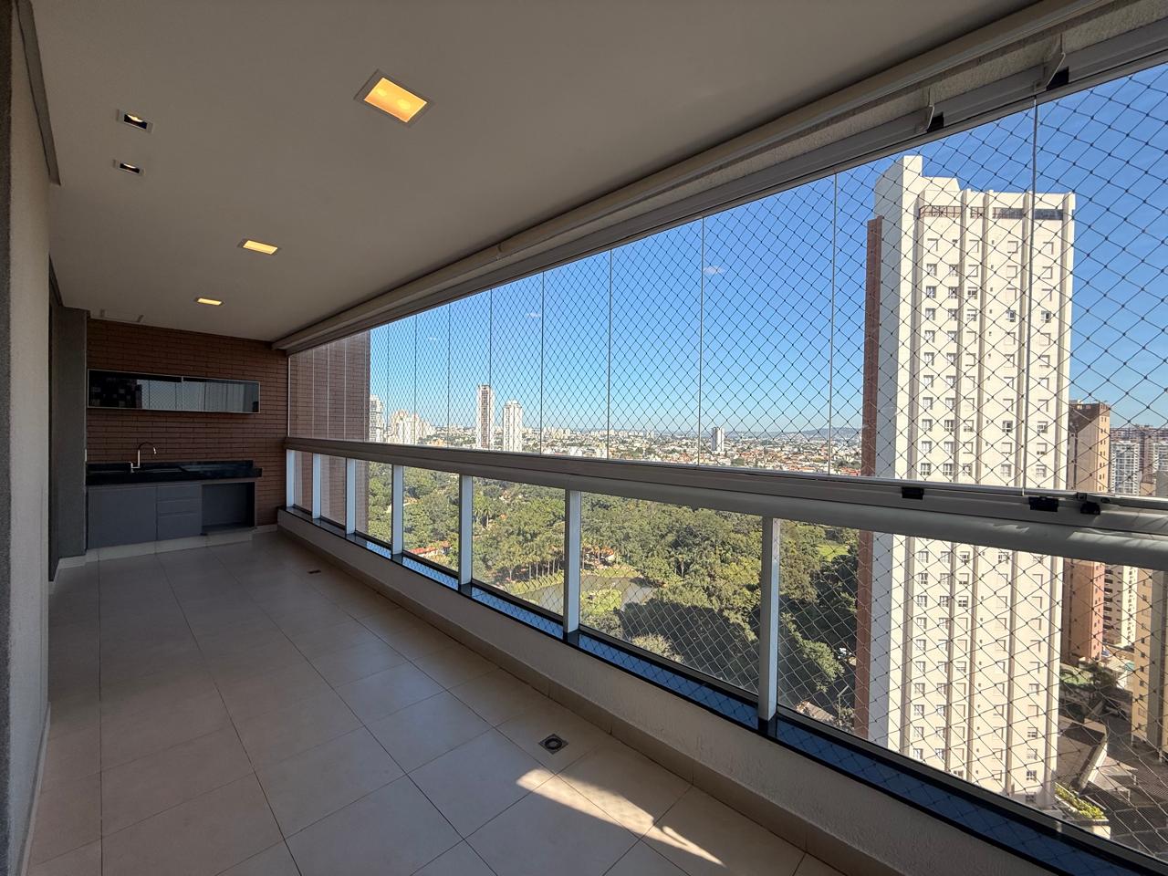 Ap. 4 suítes vista Lago das Rosas - St Oeste