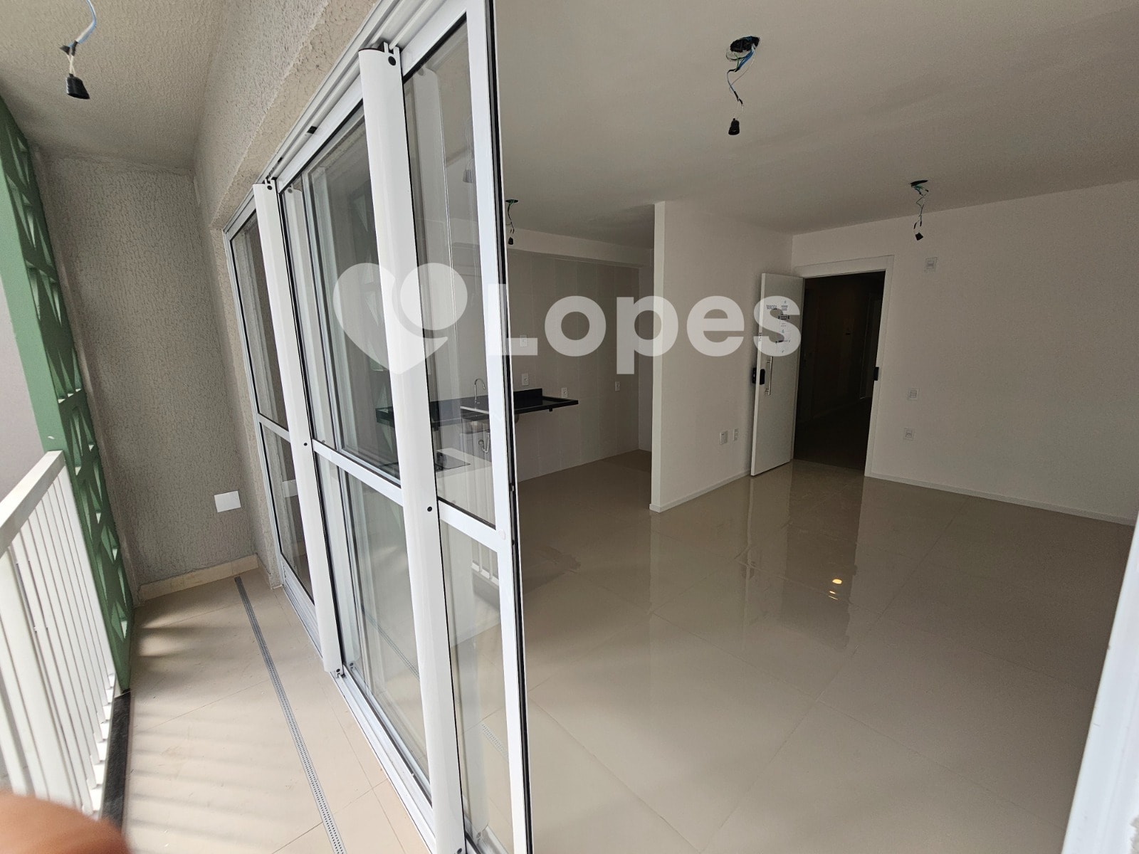 Apartamento no Setor Bueno | 2 Suítes Plenas | Alto Padrão