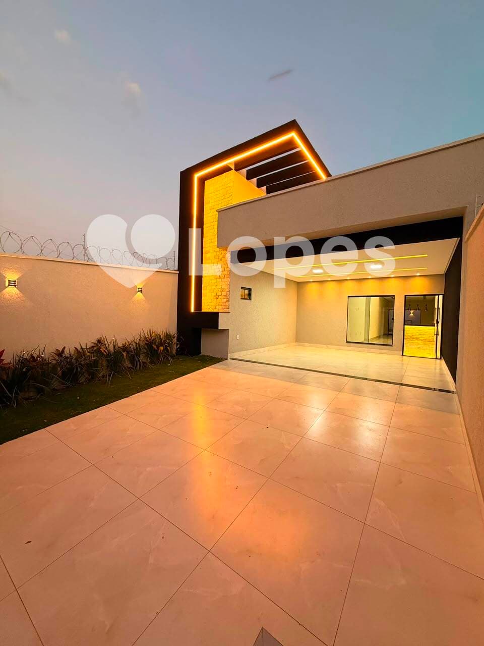 Casa Alto Padrão no Parque Industrial João Braz | 3 Suítes | Forte Atacarejo