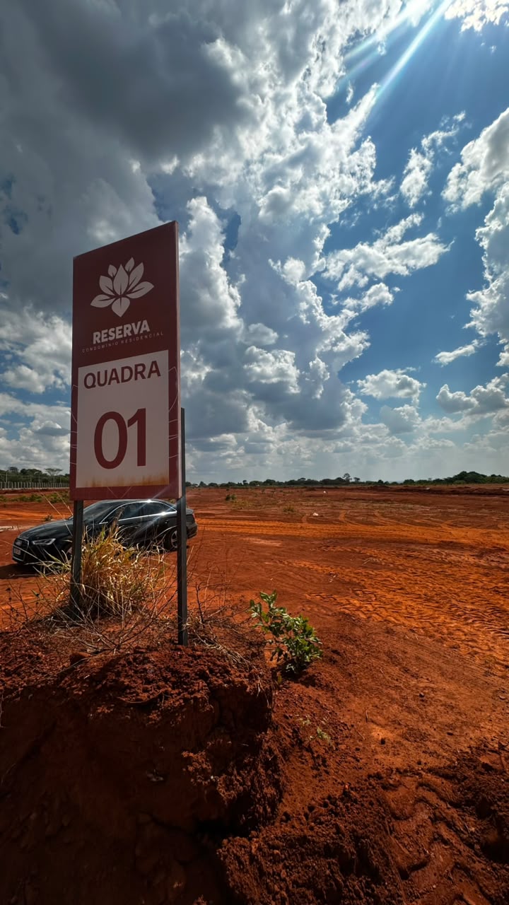 LOTE À VENDA NO CONDOMÍNIO RESERVA FLAMBOYANT 1.052m² – 15 MINUTOS DO SHOPPING FLAMBOYANT