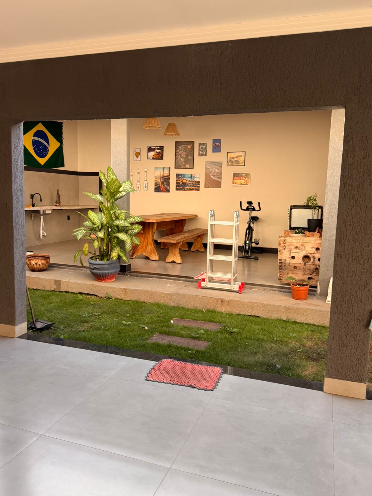 Vende - se Casa no Residencial Garavelo Park