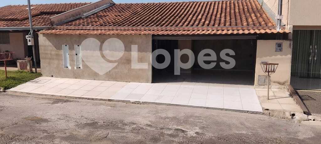 Casa 3 Quartos no Residencial Atibaia | Condomínio Fechado em Goiânia