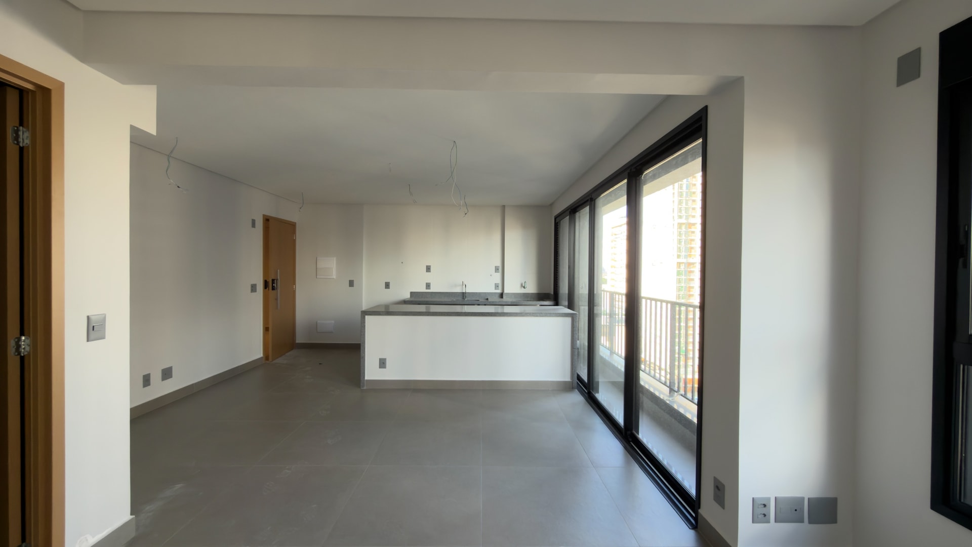 Apartamento 1 Suíte à Venda no Setor Oeste Oportunidade Andar Alto R$ 530 Mil 41,6 m² 1 Suíte, 1 Vaga