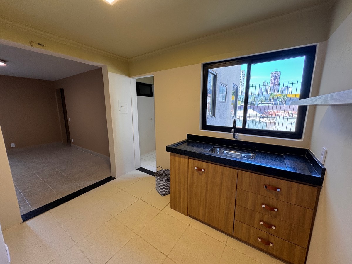 Apartamento 3 Quartos com Suíte e Escaninho Próx. Unimed T-7 74m² R$ 365 Mil