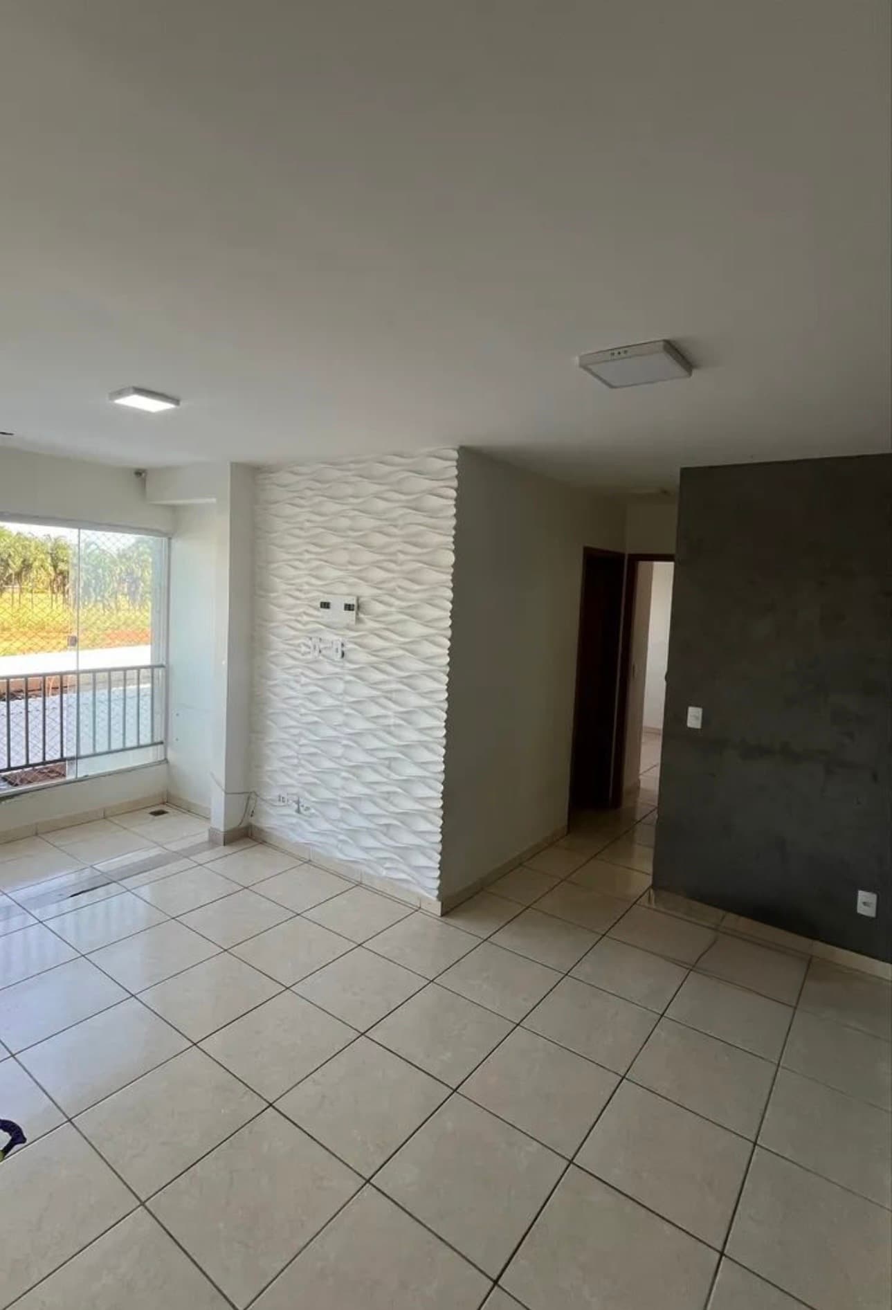 Apartamento completo 2/Q com 1/suite Condomínio Yes Buriti