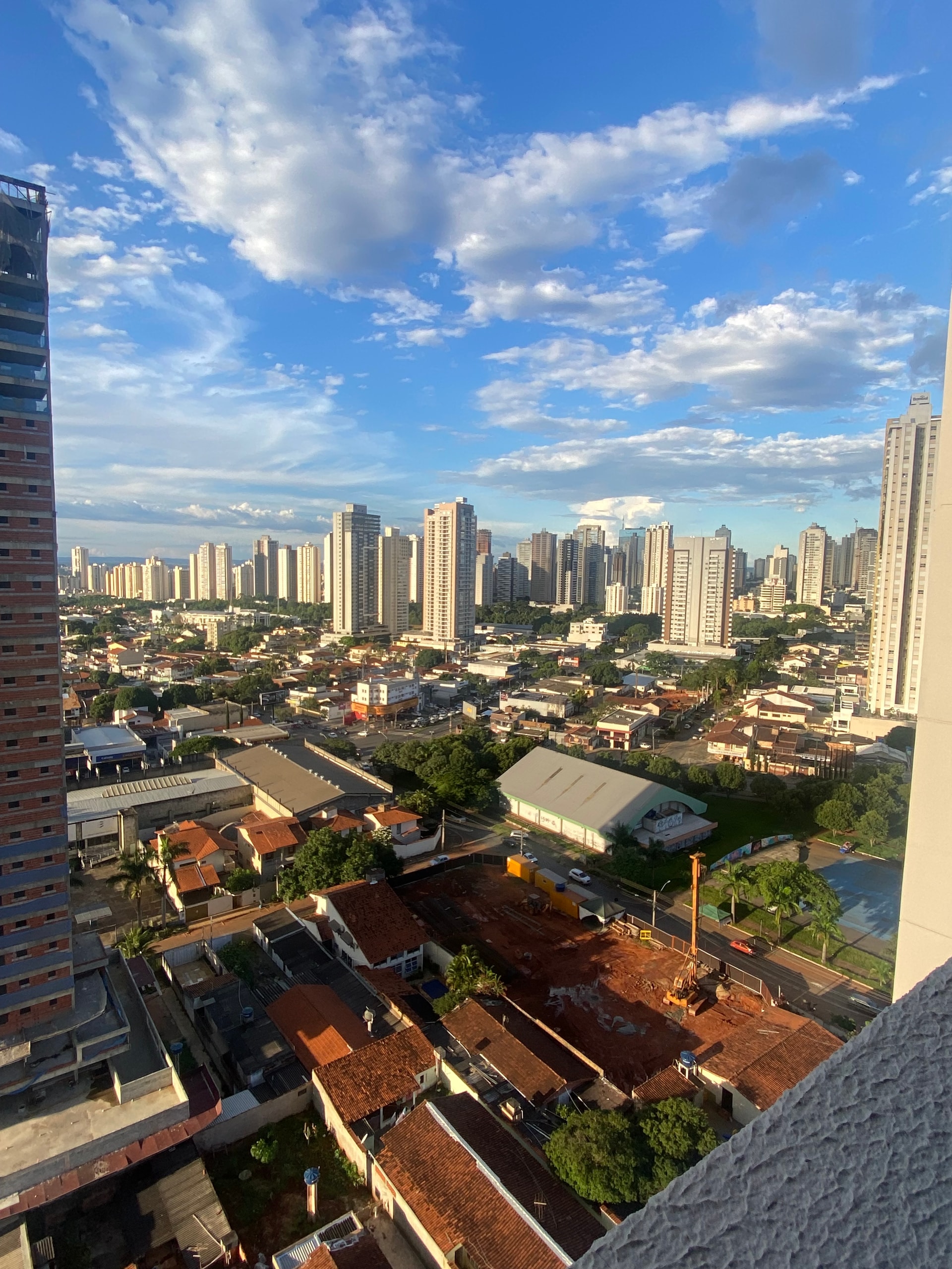 Oportunidade em unidade 3Q, NOVO somente algumas quadras do Vaca Brava