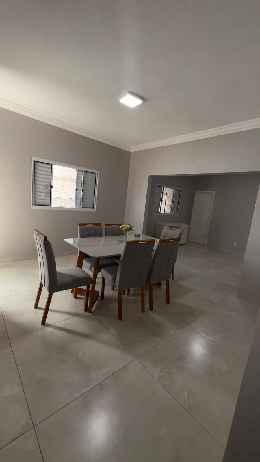 Casa térrea 4/4 lote de 600m2