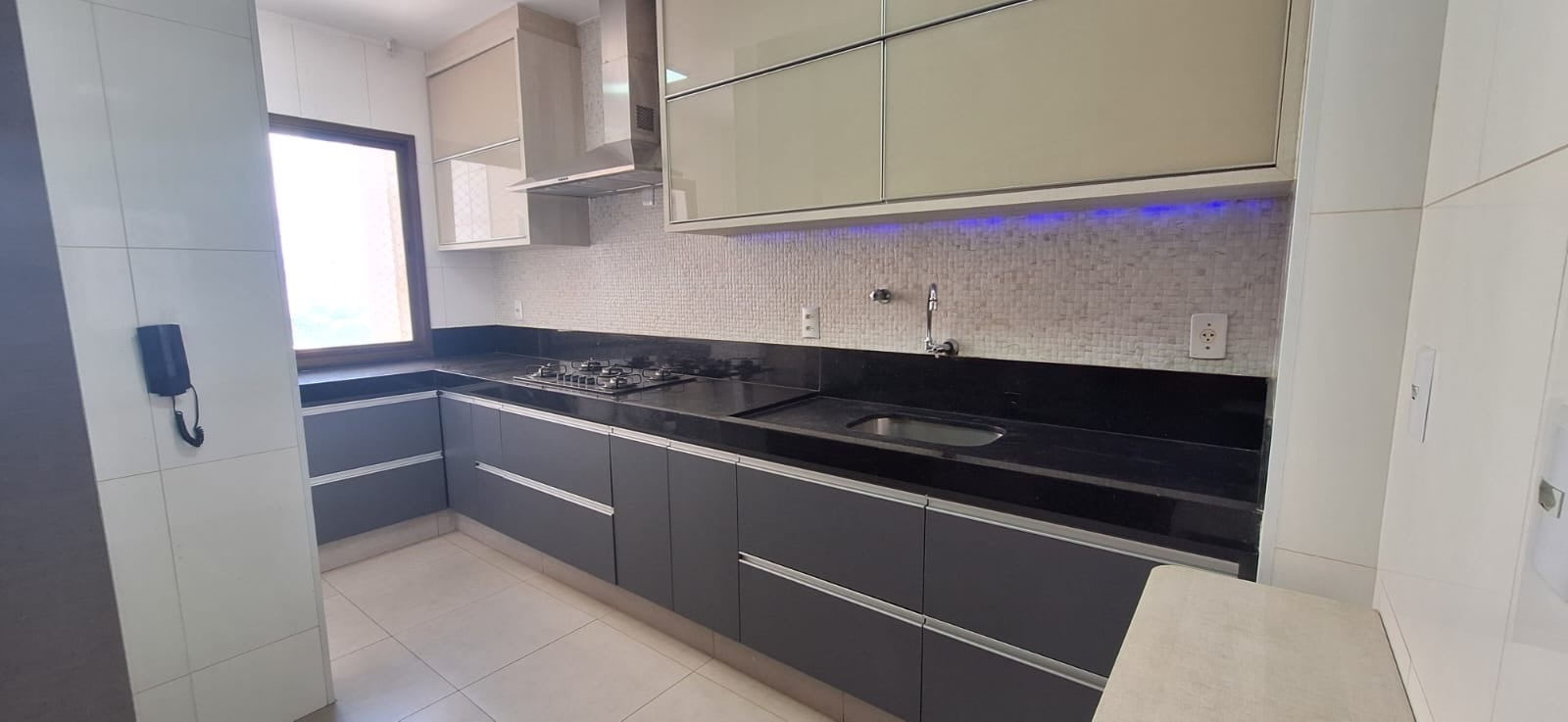 Residencial Palazzo di Itália 3/quartos 1 / suite ( 89 metros ) ( 1 vaga de garagem )