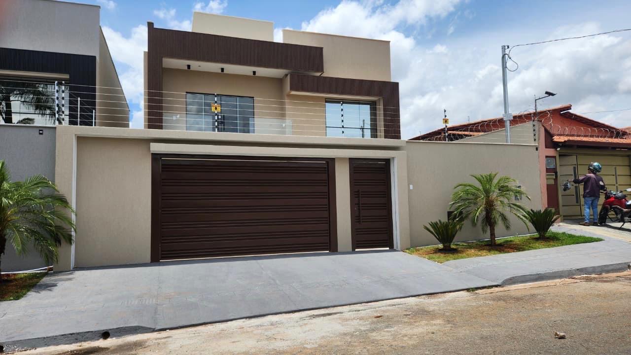 Sobrado Alto Padrão no Parque Anhanguera 4 Suítes, Piscina e Pé Direito Duplo, Próximo à T-63, Alto Padrão