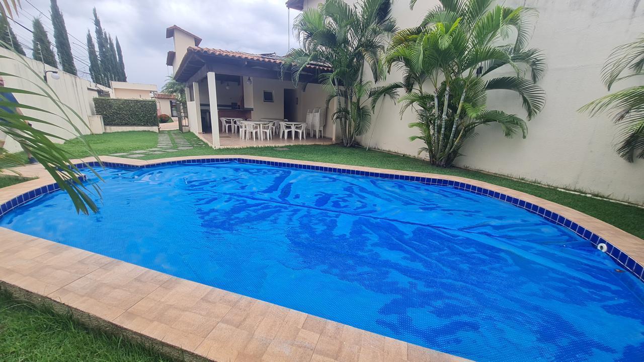 SOBRADO À VENDA CONDOMINIO MONT BLANC II SANTA GENOVEVA