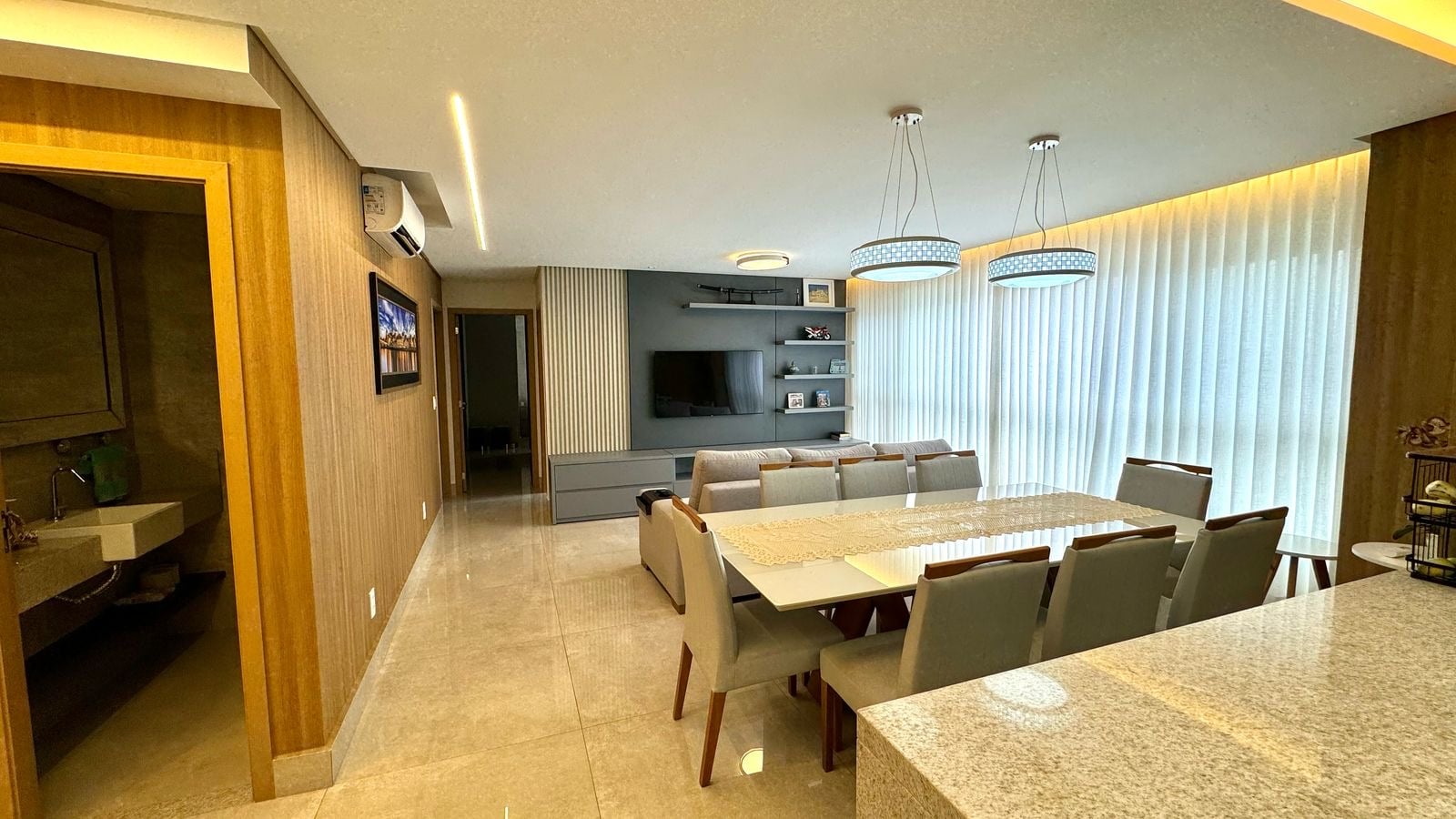 Apartamento de 3 suítes no Setor Marista com 2 vagas de garagem paralelas