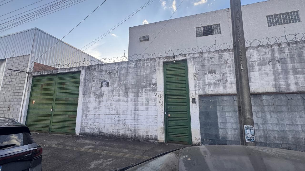 GALPÃO COMERCIAL À VENDA | ESTRUTURA PARA EMPRESA E INVESTIMENTO